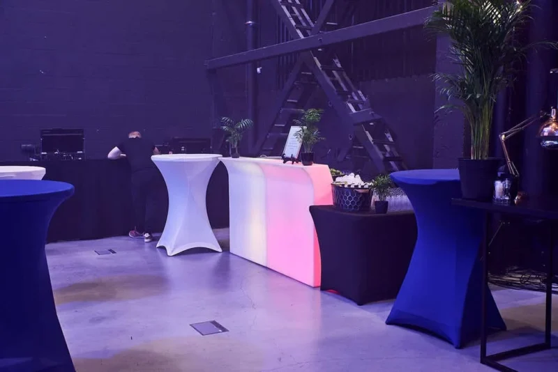 LED Baaritiski